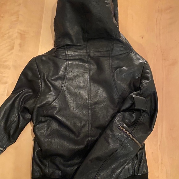 Danier hooded leather moto jacket - Picture 2 of 3